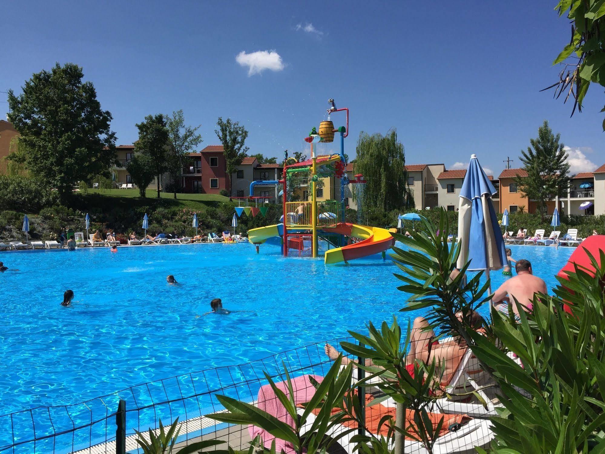 Belvedere Village 4* Castelnuovo del Garda